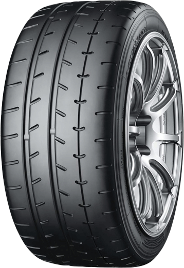 235/40 R 18   95Y   YOKOHAMA   ADVAN A052 XL